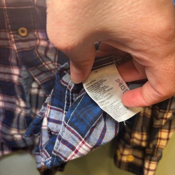 Men's Nautica XL Blue White Red Plaid Casual Button Down Shirt - Picture 4 of 8